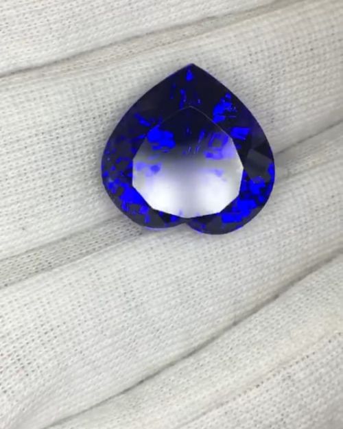 AAA+ Quality Natural Tanzanite – Heart Shape, 26.50 Carats